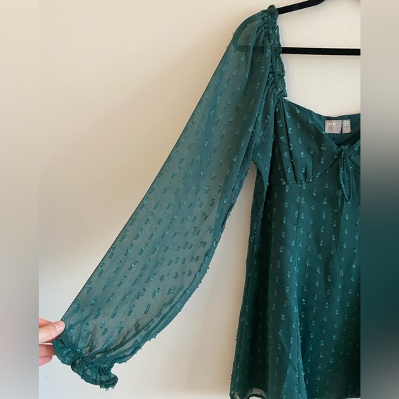 ASOS tall green long sleeve dress. Sweetheart square neckline. US 10. - Picture 2 of 4